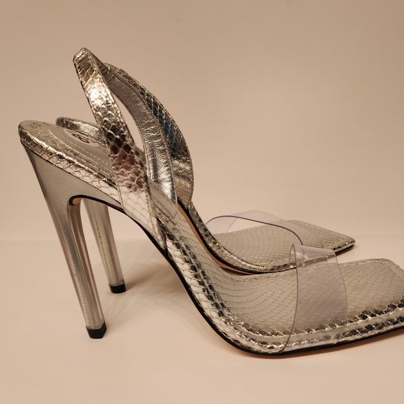 Good American Silver Snake Lucite Sandal, Square Toe sizes 8.5 And 4 - Picture 7 of 10